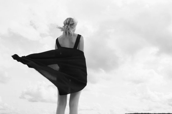 _76A0009 - Head in cloud - Laura Bonnefous  - Overview  - Anne-Marie Gardinier Photographic Agency - Paris