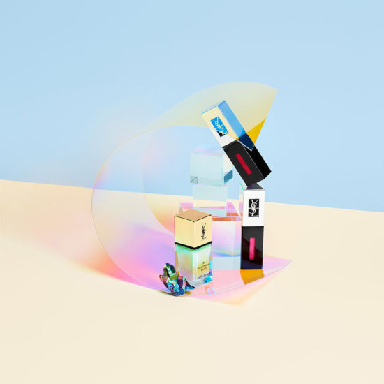 HOLOGRAPHIC - YSL - Laura Bonnefous  - Overview Still life  - Anne-Marie Gardinier Photographic Agency - Paris