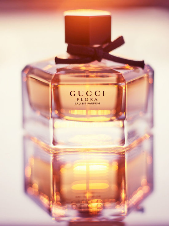 1 - Gucci perfume - Karin Berndl  - Still life  - Anne-Marie Gardinier Photographic Agency - Paris