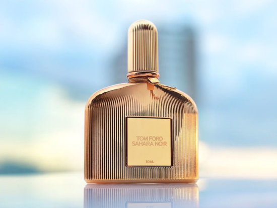 2 - Tom Ford perfume - Karin Berndl  - Still life  - Anne-Marie Gardinier Photographic Agency - Paris