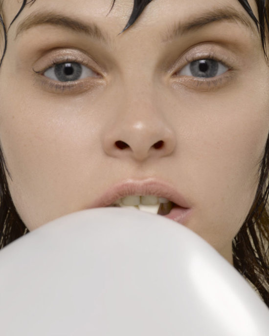HyperFocal: 0 - Schön - Tom Brannigan  - Beauty  - Anne-Marie Gardinier Photographic Agency - Paris