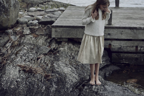 090_056_v2 - Massimo Dutti -  - Overview  - Anne-Marie Gardinier Photographic Agency - Paris