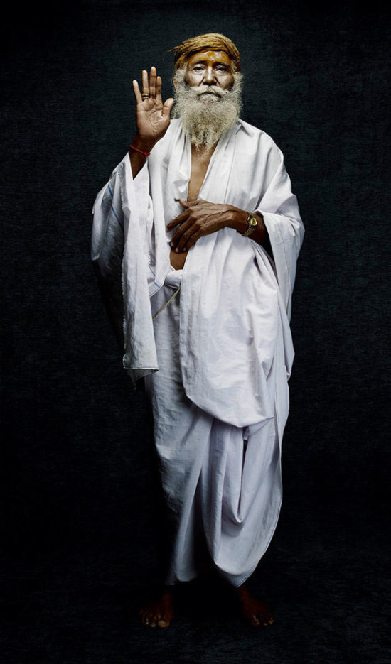 Ville : ChitrakootAge :  72 ansSadhu depuis 30 ans - Sâdhus - Denis Rouvre  - Overview  - Anne-Marie Gardinier Photographic Agency - Paris