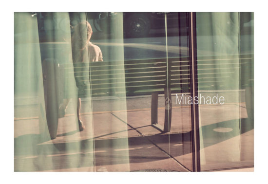 FM_MIAshade_070_064_text - Myashade - Franck Malthiery  - Commissions  - Anne-Marie Gardinier Photographic Agency - Paris