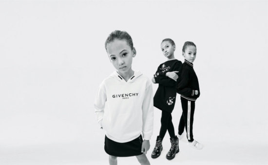 GIV KIDS FW20 F_sRGB_20CM_72RVB - Givenchy -  - Overview  - Anne-Marie Gardinier Photographic Agency - Paris