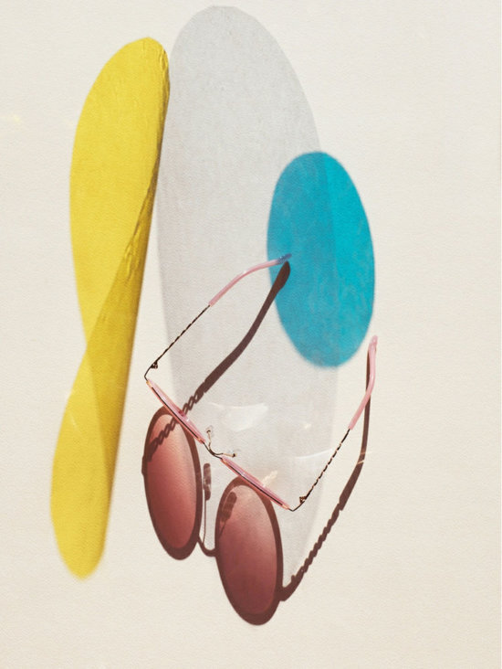 2 - Sunglasses - Karin Berndl  - Still life  - Anne-Marie Gardinier Photographic Agency - Paris