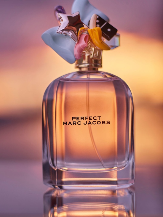 MJ2 - Marc Jacob perfume - Karin Berndl  - Overview Still life  - Anne-Marie Gardinier Photographic Agency - Paris