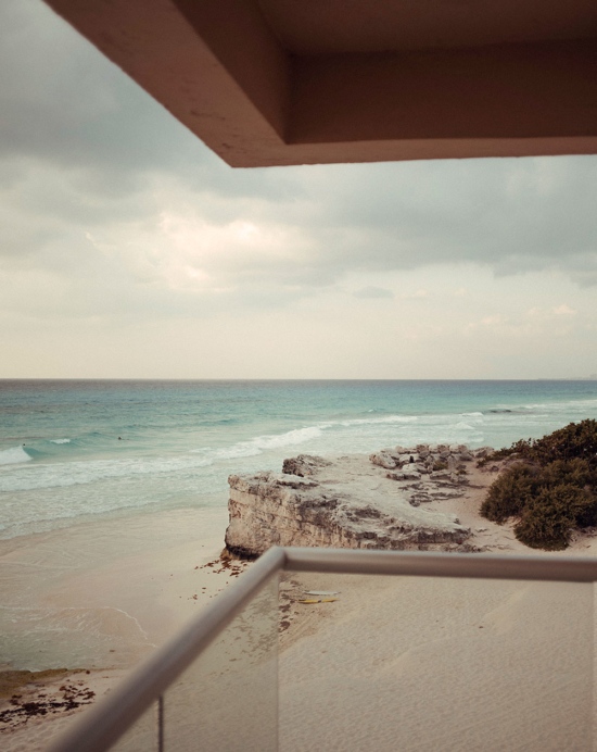 CANCUN_2 - Cancun - Jean Philippe Lebée  - Overview  - Anne-Marie Gardinier Photographic Agency - Paris