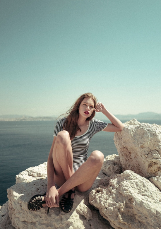 MARSEILLE-II_VICTORIA-VALENTINE_02 - MARSEILLE_VALENTINE - Jean Philippe Lebée  - Overview  - Anne-Marie Gardinier Photographic Agency - Paris