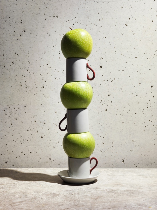 Apples01-2 - Fruit, Veg - Jason Hindley  - Still life  - Anne-Marie Gardinier Photographic Agency - Paris