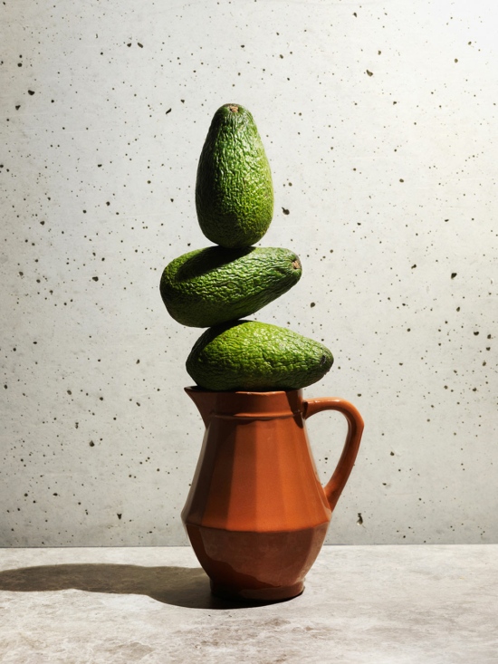 Avocado01-2 - Fruit, Veg - Jason Hindley  - Still life  - Anne-Marie Gardinier Photographic Agency - Paris