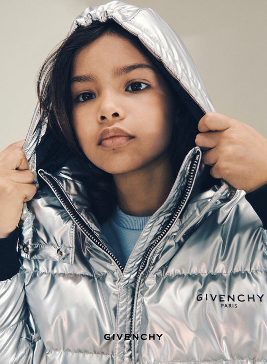 GIV_FW21_KIDS_SP_FW21_6_8x10,875 - Givenchy – JANV -  - Overview  - Anne-Marie Gardinier Photographic Agency - Paris