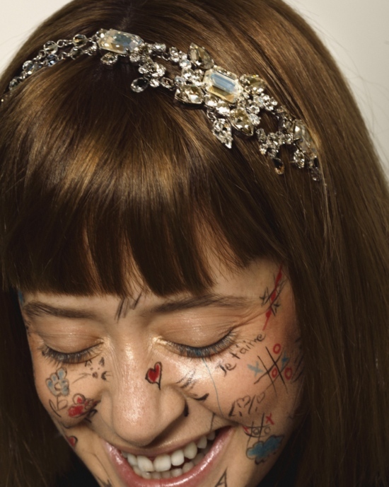 0459V2 - JABE - Jabe  - Overview  - Anne-Marie Gardinier Photographic Agency - Paris