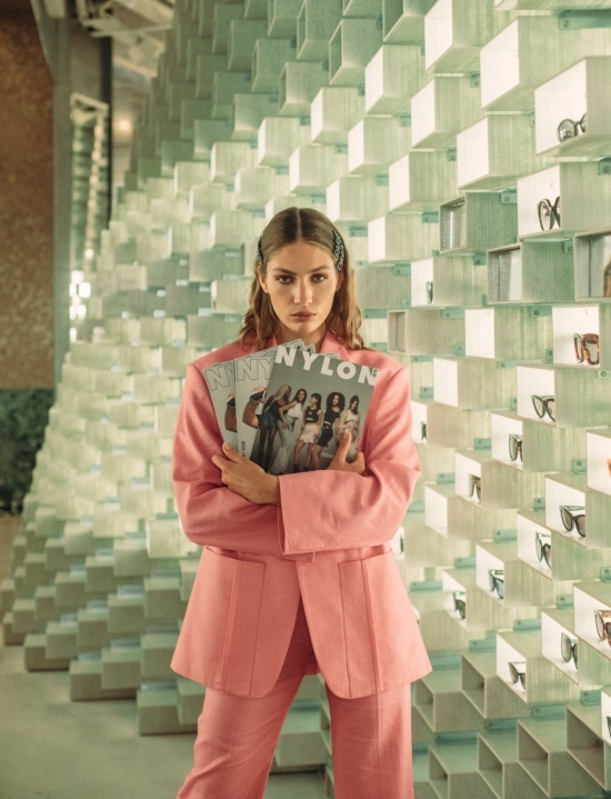 PINK_SUIT_0104 - Jean-Philippe Lebée for Galeries Lafayette Champs-Elysées -  - Overview  - Anne-Marie Gardinier Photographic Agency - Paris