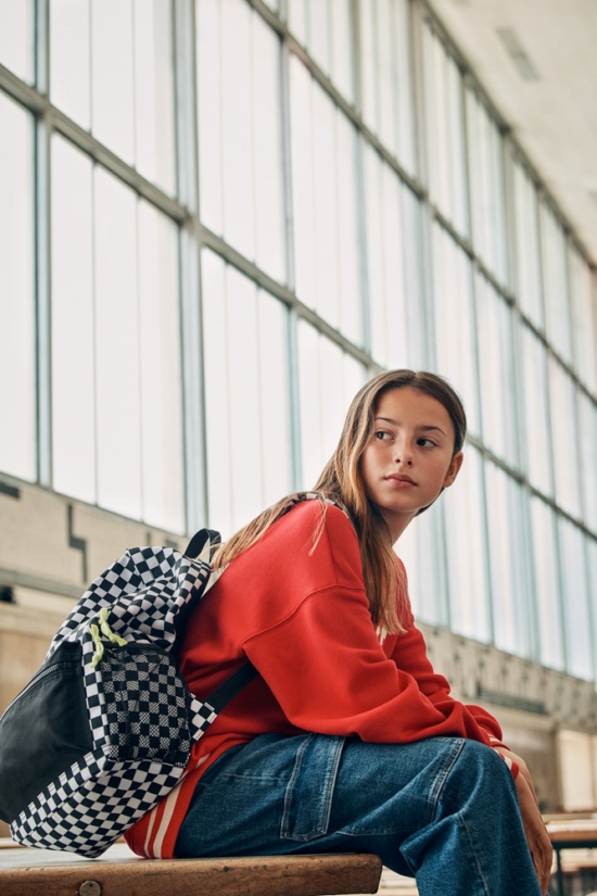 4016F_0228 - Franck Malthiery – H&M BACK TO SCHOOL -  - Overview  - Anne-Marie Gardinier Photographic Agency - Paris