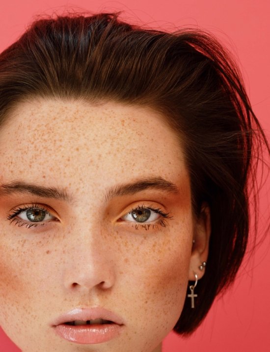 _N7A3851CROPDEFv2 - Jabe for Hunger magazine -  - Overview Skin  - Anne-Marie Gardinier Photographic Agency - Paris