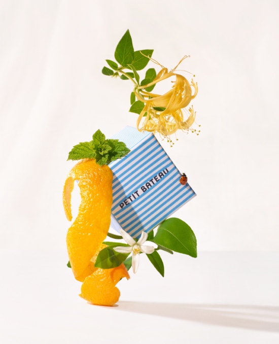 PetitBateau_KB_00 - Karin Berndl for Petit Bateau - Karin Berndl  - Still life  - Anne-Marie Gardinier Photographic Agency - Paris