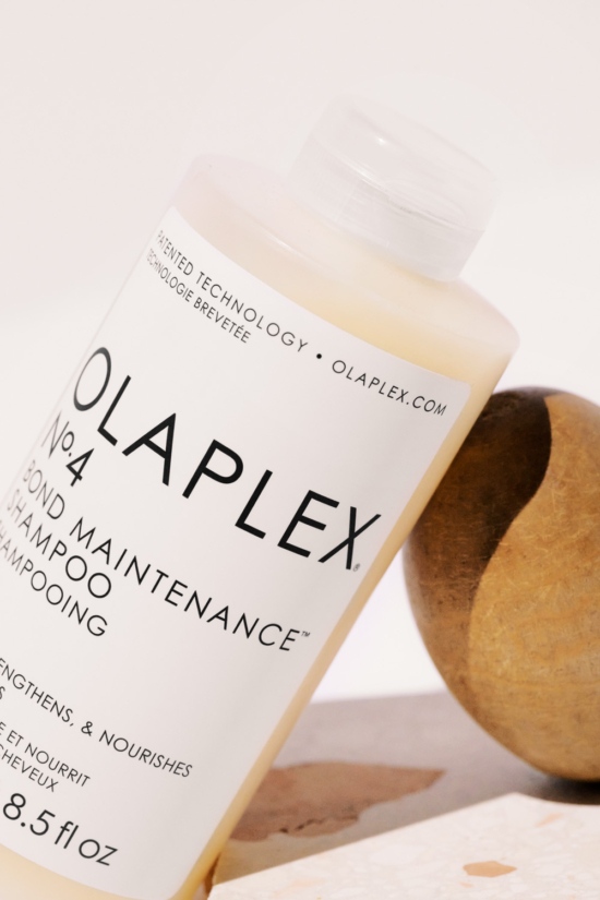 CAMILLE_ET_CHARLOTTE_OLAPLEX_3 -  - Camille & Charlotte  - Overview  - Anne-Marie Gardinier Photographic Agency - Paris