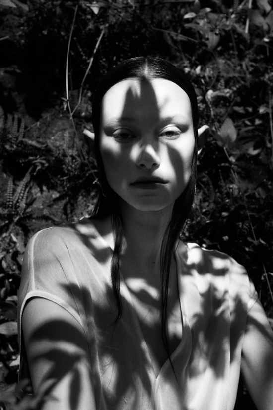 _DSC0294 – Elf by Olivier Yoan – Grande -  - Olivier Yoan  - Overview  - Anne-Marie Gardinier Photographic Agency - Paris