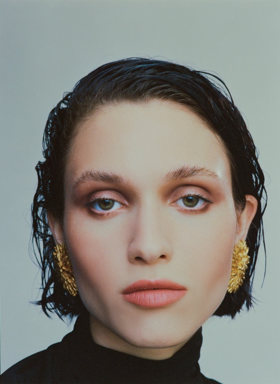 GEORGIA_BEAUTE_14 -  -  - Overview  - Anne-Marie Gardinier Photographic Agency - Paris