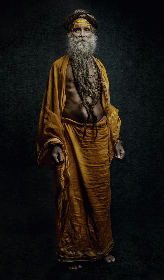 Ville : Varanasi
Age : 72 ans
Sadhu depuis 50 ans - Sâdhus - Denis Rouvre  - Overview  - Anne-Marie Gardinier Photographic Agency - Paris