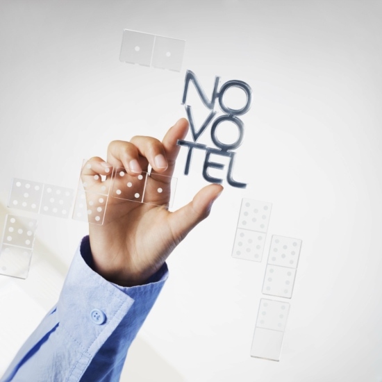 Novotel-10 Snack cartes sur table-014_RVB - Novotel - Laura Bonnefous  - Overview  - Anne-Marie Gardinier Photographic Agency - Paris