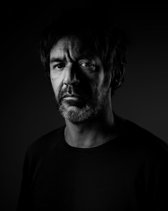 Thomas-VDB7349-800×1000 - Portraits N&B - Denis Rouvre  - Overview  - Anne-Marie Gardinier Photographic Agency - Paris