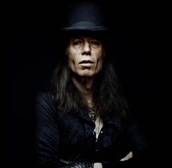Yves-Adrien-55328-1022×1000 - Portraits - Denis Rouvre  - Overview  - Anne-Marie Gardinier Photographic Agency - Paris