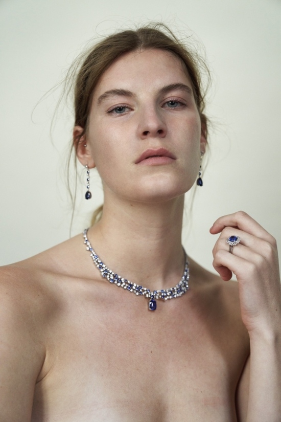 7_1nstant_Joaillerie_1597 – Grande -  -  - Overview  - Anne-Marie Gardinier Photographic Agency - Paris