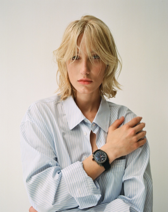 240115000005370006 (1) - Christine Lerche for Dreams -  - Overview  - Anne-Marie Gardinier Photographic Agency - Paris