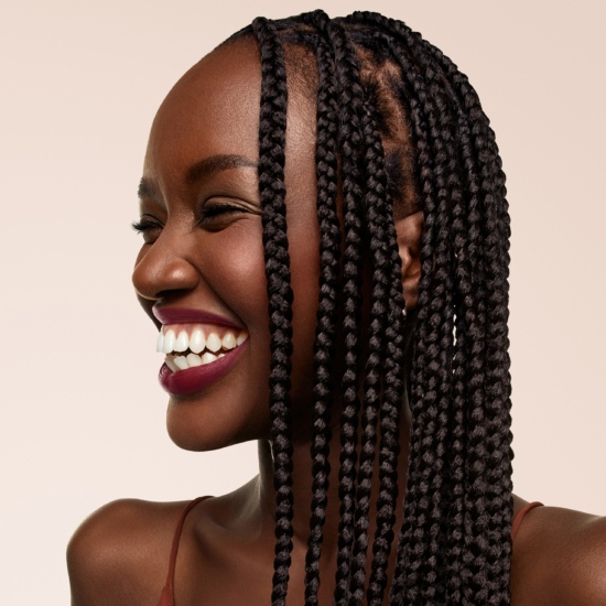 CROPlan_maky_absolu-rouge-intimatte_blushing-nudes-24_attitude_dark_440_full_size_HD - Jabe for Lancôme -  - Overview Skin  - Anne-Marie Gardinier Photographic Agency - Paris