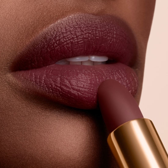 CROPlan_maky_absolu-rouge-intimatte_blushing-nudes-24_close_up_lips_460_full_size_HD - Jabe for Lancôme -  - Overview Skin  - Anne-Marie Gardinier Photographic Agency - Paris