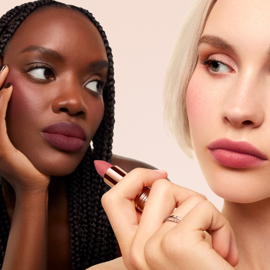 lan_maky_absolu-rouge-intimatte_blushing-nudes-24_compo_02_460_320_1x1_HD - Jabe for Lancôme -  - Overview Skin  - Anne-Marie Gardinier Photographic Agency - Paris