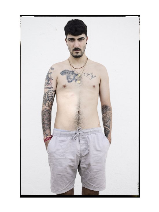 336A4927__1___100 - Ilario Serrano Los Encuentros de Arte - Ilario_Magali  - Overview  - Anne-Marie Gardinier Photographic Agency - Paris