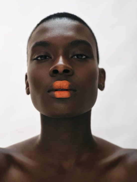 240620_BEAUTYPALETTE5262 - Laura Bonnefous - Laura Bonnefous  - Beauty  - Anne-Marie Gardinier Photographic Agency - Paris