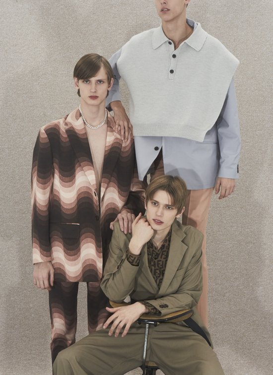 T_G_007 - Claus Troelsgaard - Claus Troelsgaard  - Overview  - Anne-Marie Gardinier Photographic Agency - Paris
