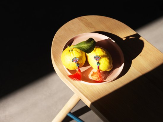 Lemons_04 - Jason Hindley – Jewellery - Jason Hindley  - Still life  - Anne-Marie Gardinier Photographic Agency - Paris