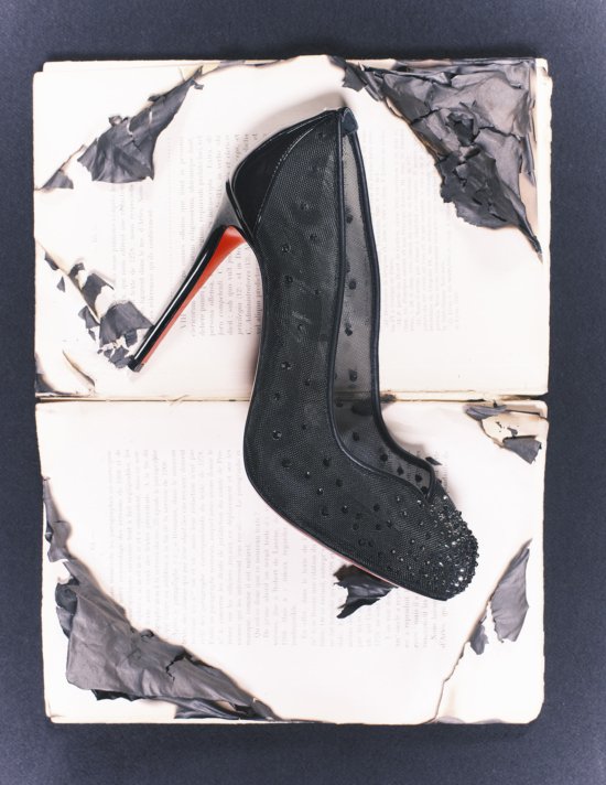 TB_SCHON_LOUBOUTIN_MARGIELA_19.2.259230 - Tom Brannigan for SCHÖN! Special Christian Louboutin x Maison Margiela - Tom Brannigan  - Overview  - Anne-Marie Gardinier Photographic Agency - Paris
