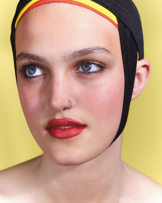 TB_ELLIETOBIN_BEAUTYTEST_24.4.2511205 - Tom Brannigan – Beauty Test with Ellie Tobin - Tom Brannigan  - Beauty Overview  - Anne-Marie Gardinier Photographic Agency - Paris