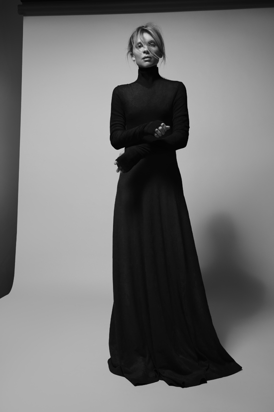 Clemence.Poesy19022_v2 - Christine Lerche – Clémence Poesy -  - Overview  - Anne-Marie Gardinier Photographic Agency - Paris