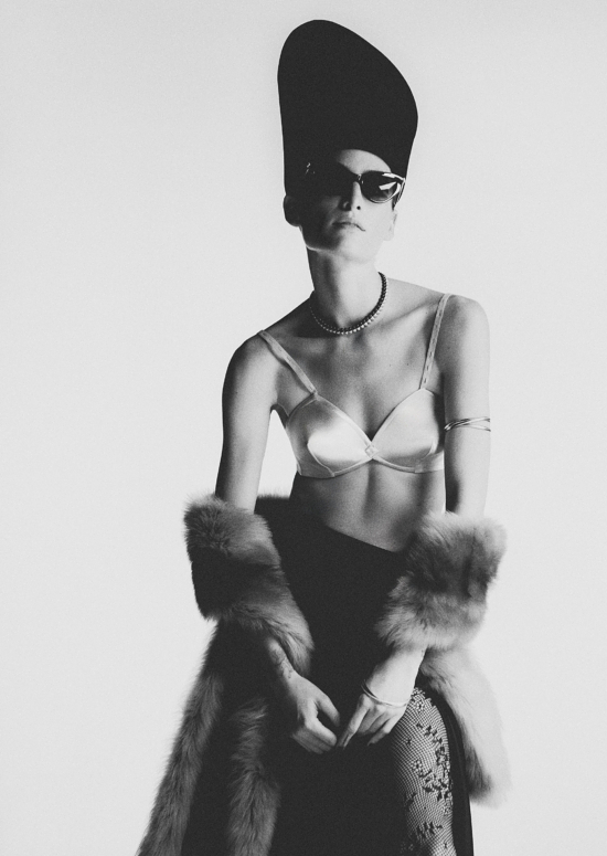 2025_06_30_ZOO_MAGAZINE_COVER_HK7313_final 2 - Zoo Magazine  – Photographer Marcello Junior Dino -  - Overview  - Anne-Marie Gardinier Photographic Agency - Paris