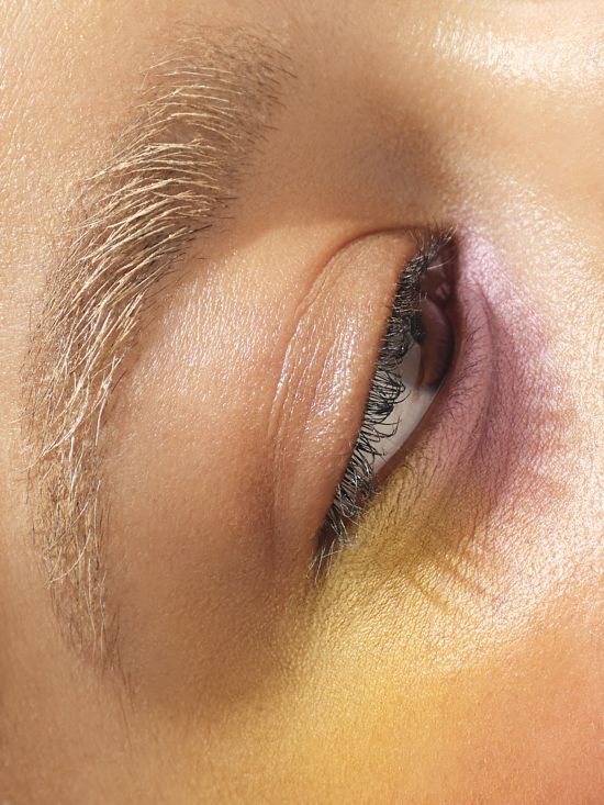 250606_MakeupForever1997 - Laura Bonnefous - Laura Bonnefous  - Beauty  - Anne-Marie Gardinier Photographic Agency - Paris