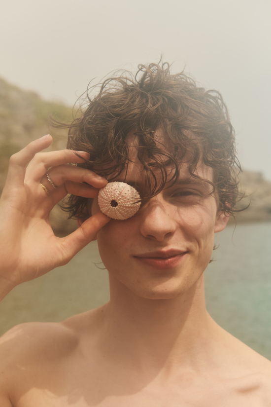 250612_MAB_S3_0896- by OLIVIER YOAN_BDEF - Olivier Yoan for Marc-Antoine Barrois - Olivier Yoan  - Overview  - Anne-Marie Gardinier Photographic Agency - Paris