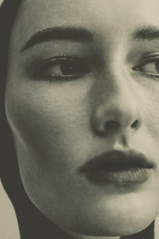 IMAGE_04_0537_final - Numero Netherlands. Photographer Marcello Junior Dino -  - Overview  - Anne-Marie Gardinier Photographic Agency - Paris