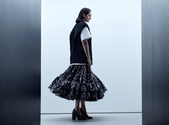 Numero – Noemie Merlant_03_085 FINAL - Numéro – Noemie Merlant -Photographer  P.A Hüe De Fontenay -  - Overview  - Anne-Marie Gardinier Photographic Agency - Paris