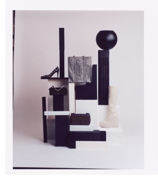 Numéro_01FOK - Numero.Photographer Leandro Farina -  - Overview  - Anne-Marie Gardinier Photographic Agency - Paris