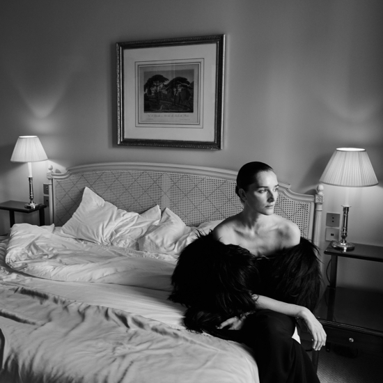 TATLER_KZ_LUCBRAQUET_JOSEPHINELETUTOUR_1038 - Tatler.Photographer Luc Braquet -  - Overview  - Anne-Marie Gardinier Photographic Agency - Paris