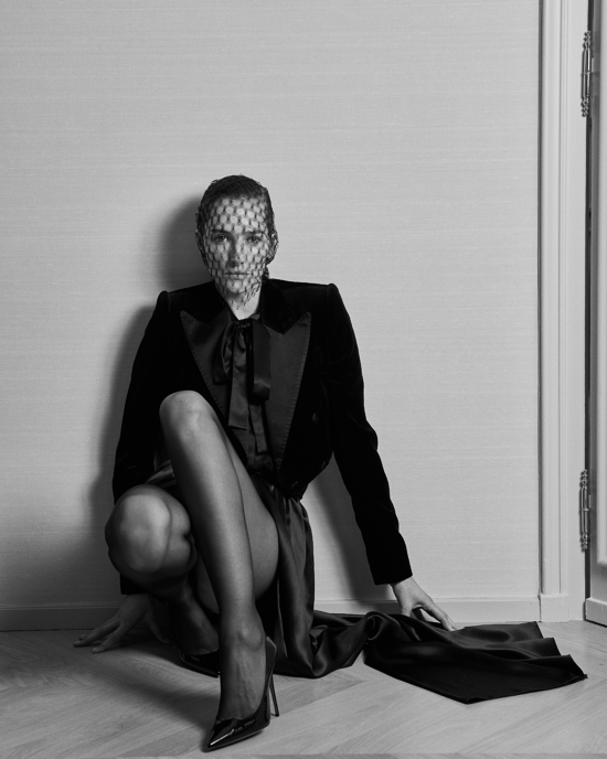 TATLER_KZ_LUCBRAQUET_JOSEPHINELETUTOUR_1498 - Tatler.Photographer Luc Braquet -  - Overview  - Anne-Marie Gardinier Photographic Agency - Paris