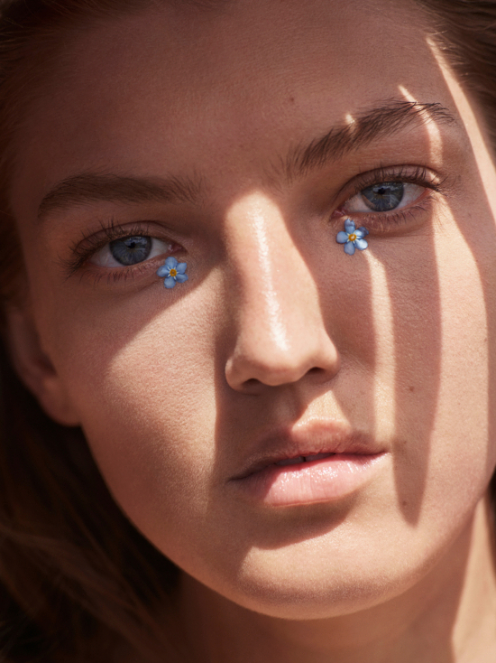 napSKVLqJAkyT9XzCfegtmdN - Karin Berndl - Karin Berndl  - Beauty  - Anne-Marie Gardinier Photographic Agency - Paris