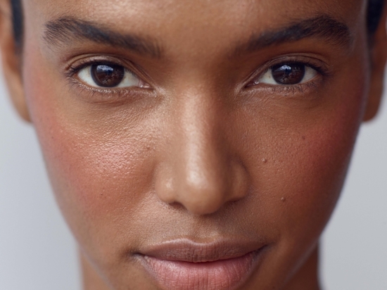 LumenSkin14 - Karin Berndl For Lumen – The World According to raw Beauty - Karin Berndl  - Beauty Overview  - Anne-Marie Gardinier Photographic Agency - Paris